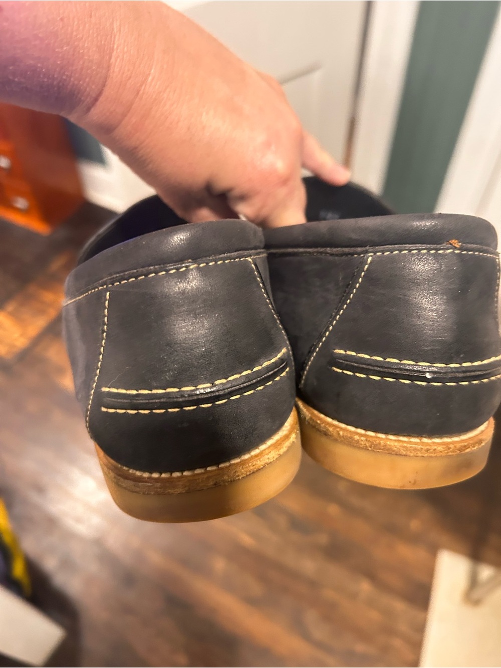 Gucci vintage Navy Leather Bit Loafers with Gold Hardware - Picture 14 of 15